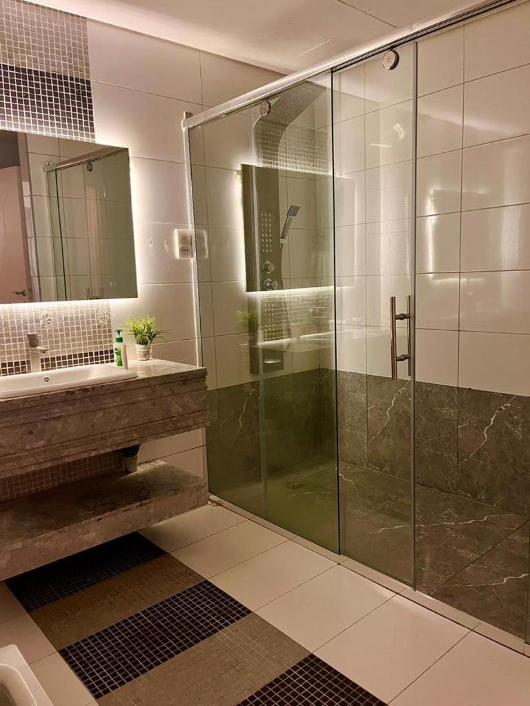 Apartment برج داماك الجوهرة - Damac Al Jawharah Tower